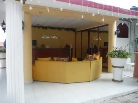 Hotel Las Rosas - Photo 1