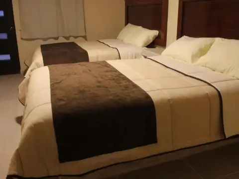 Hotel Los Pinos - Photo 3