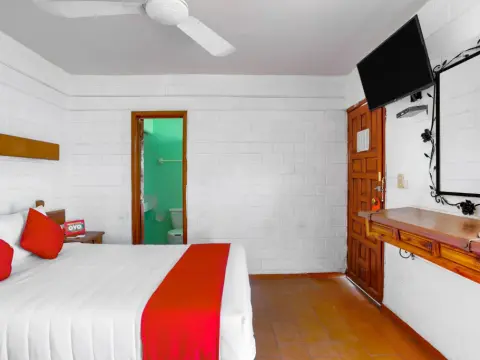 Hotel Madero - Photo 3