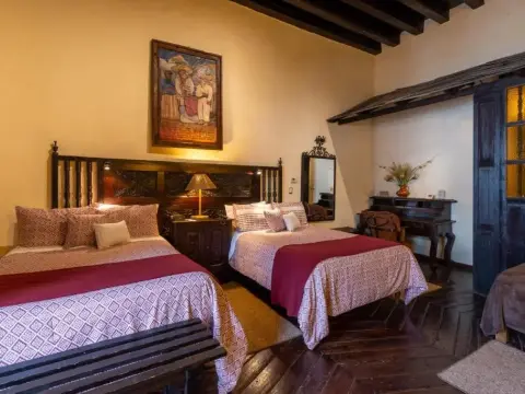 Hotel Mansion Iturbe - Photo 2