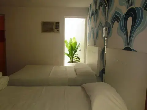 Hotel Maria Guadalupe - Photo 3
