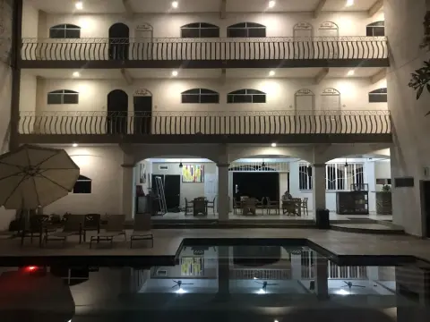 Hotel Maro - Photo 1