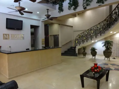 Hotel Mediterraneo - Photo 2