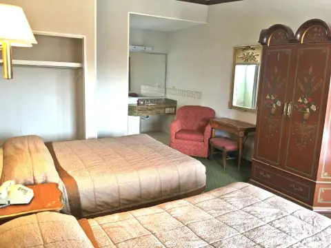 Hotel Montecarlo Ciudad Juárez - Photo 3