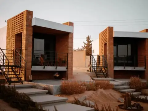 Hotel Otero Valle de Guadalupe - Photo 1