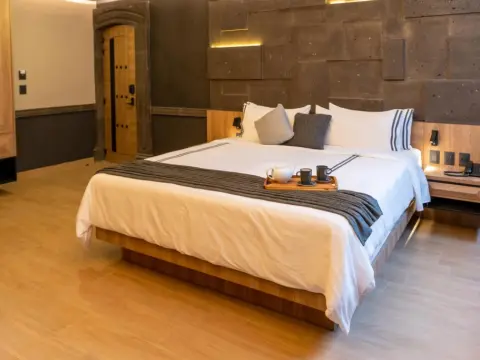 Hotel Patio Santiago - Photo 3