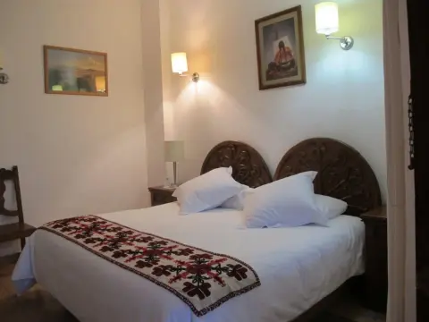 Hotel Posada del Virrey - Photo 2