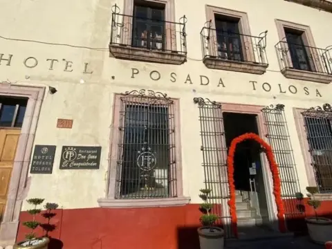 Hotel Posada Tolosa - Photo 1