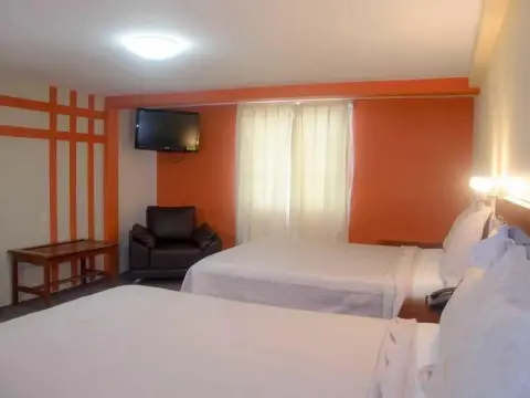 Hotel Puerto Bello - Photo 3