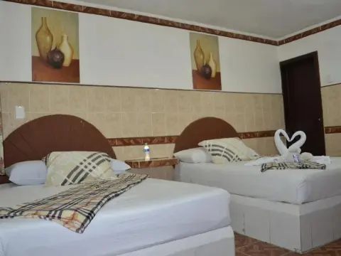 Hotel Real Azteca - Photo 4