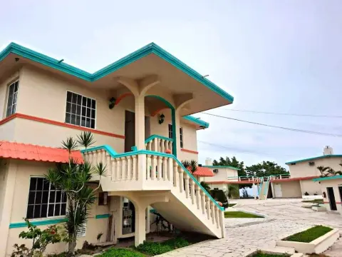 OYO Hotel Real Del Mar - Photo 1
