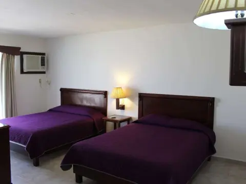OYO Hotel Real Del Mar - Photo 4