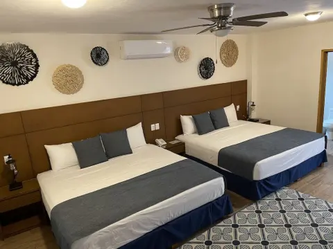 Hotel Reforma - Photo 4