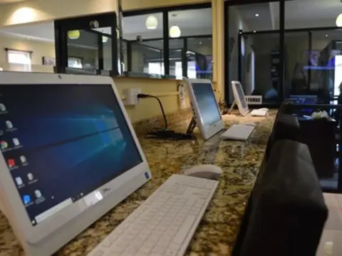 Hotel San Ignacio Inn - Photo 4