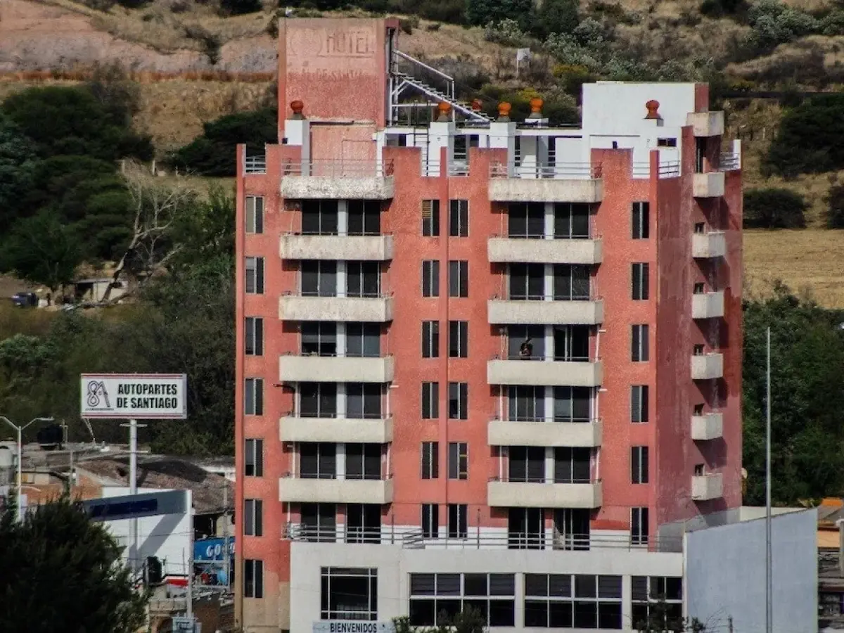 Hotel Sierra Real