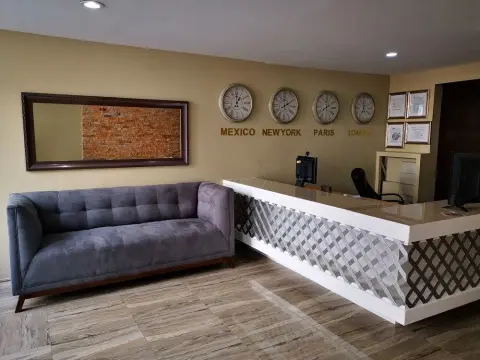 Hotel Suites San Marco - Photo 2