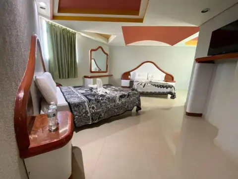 Hotel Villa Amanecer - Photo 4