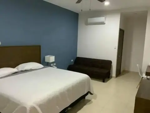 Hotel Xicotencatl - Photo 4