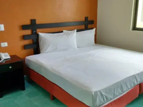 Hotel Yaxactun - Photo 3
