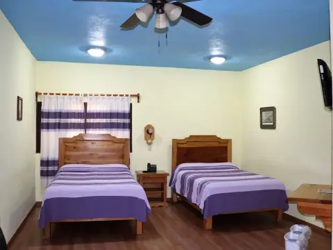 Hotel Zaragoza Tepoztlan - Photo 3