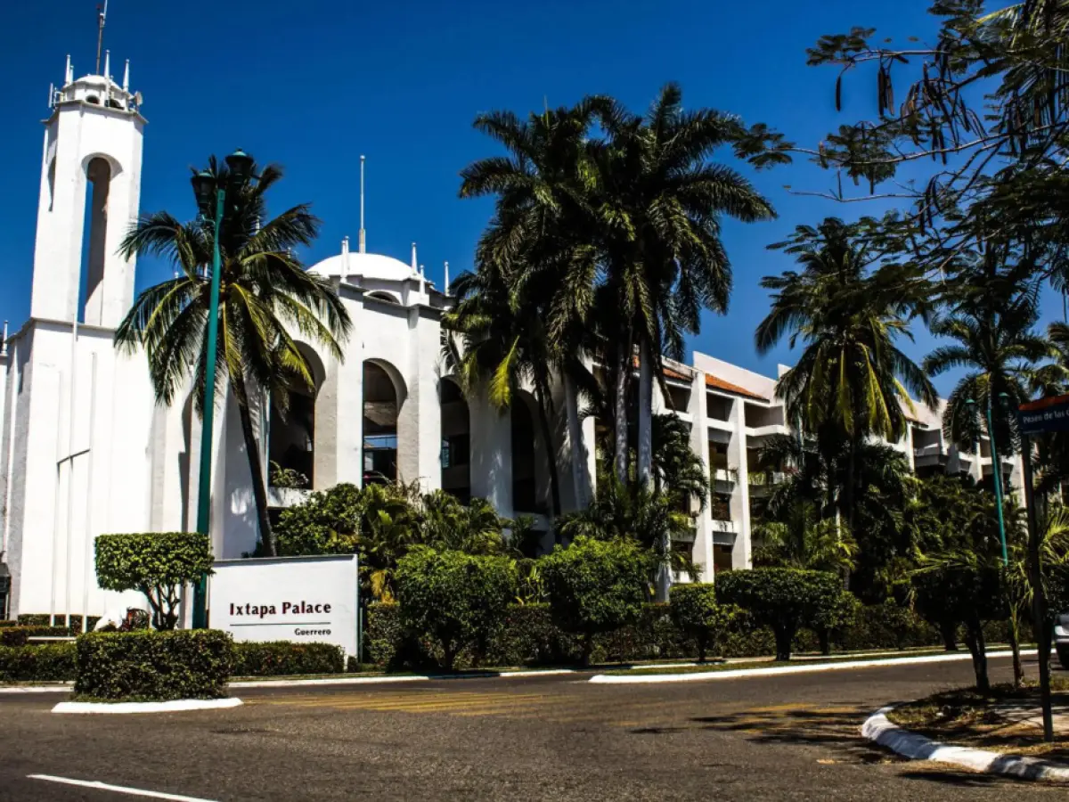 Ixtapa Palace Resort