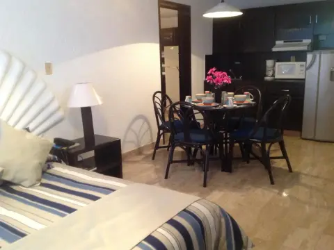 Ixtapa Palace Resort - Photo 3