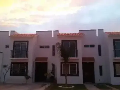 Kenzi House Zona Industrial - Foto 1