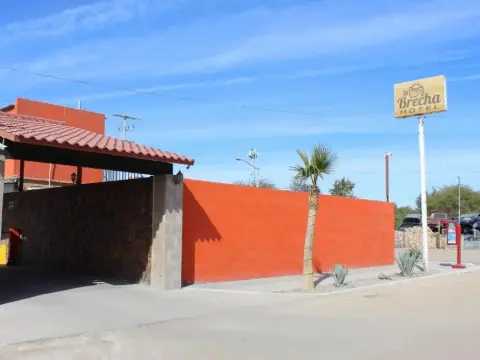 La Brecha Hotel - Photo 1