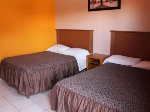La Brecha Hotel - Photo 2