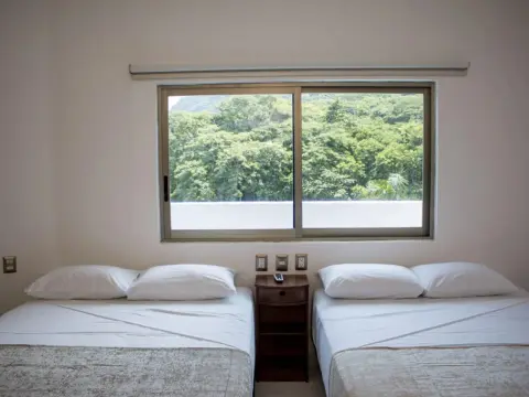 La Loma Suites - Photo 3