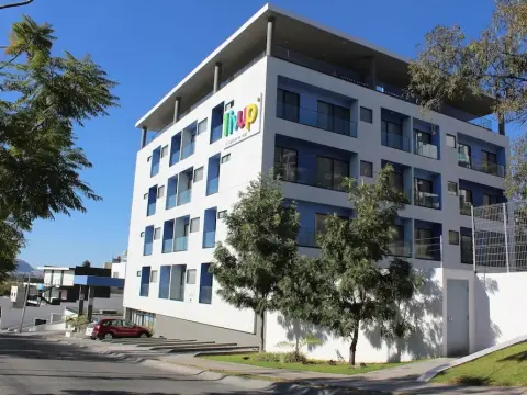 Livup Suites en zona ITESO - Photo 1