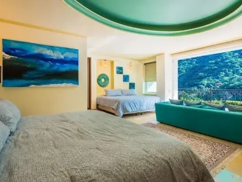Luna Suite With two King Size Beds, With Walk out Terrace Overlooking the Beach - Foto 2