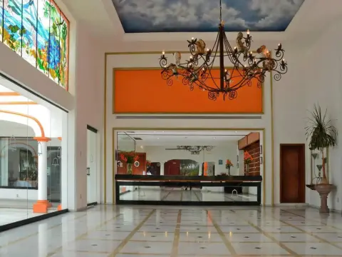 Mision Colima - Photo 2