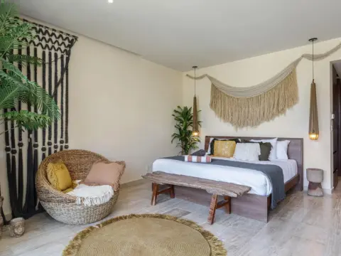 Mistiq Temple Luxury Apartments - Photo 4