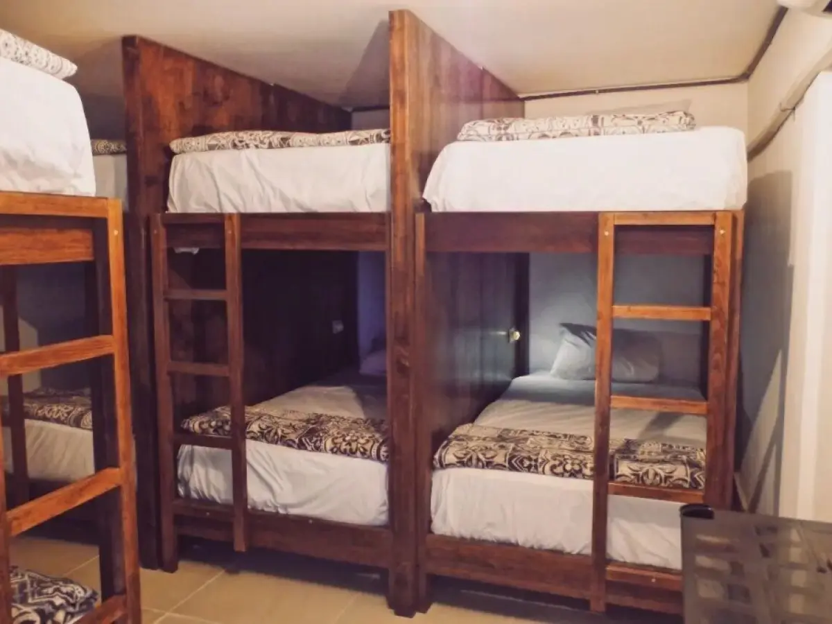 Nahuala Hostal - Hostel