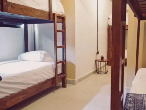 Nahuala Hostal - Hostel - Photo 3