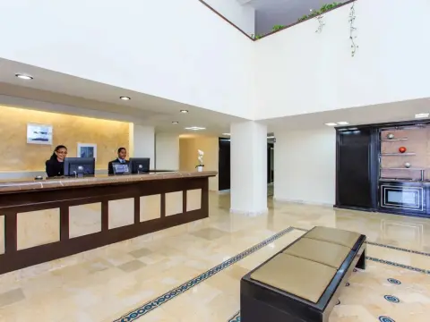 NH Coatzacoalcos - Photo 2