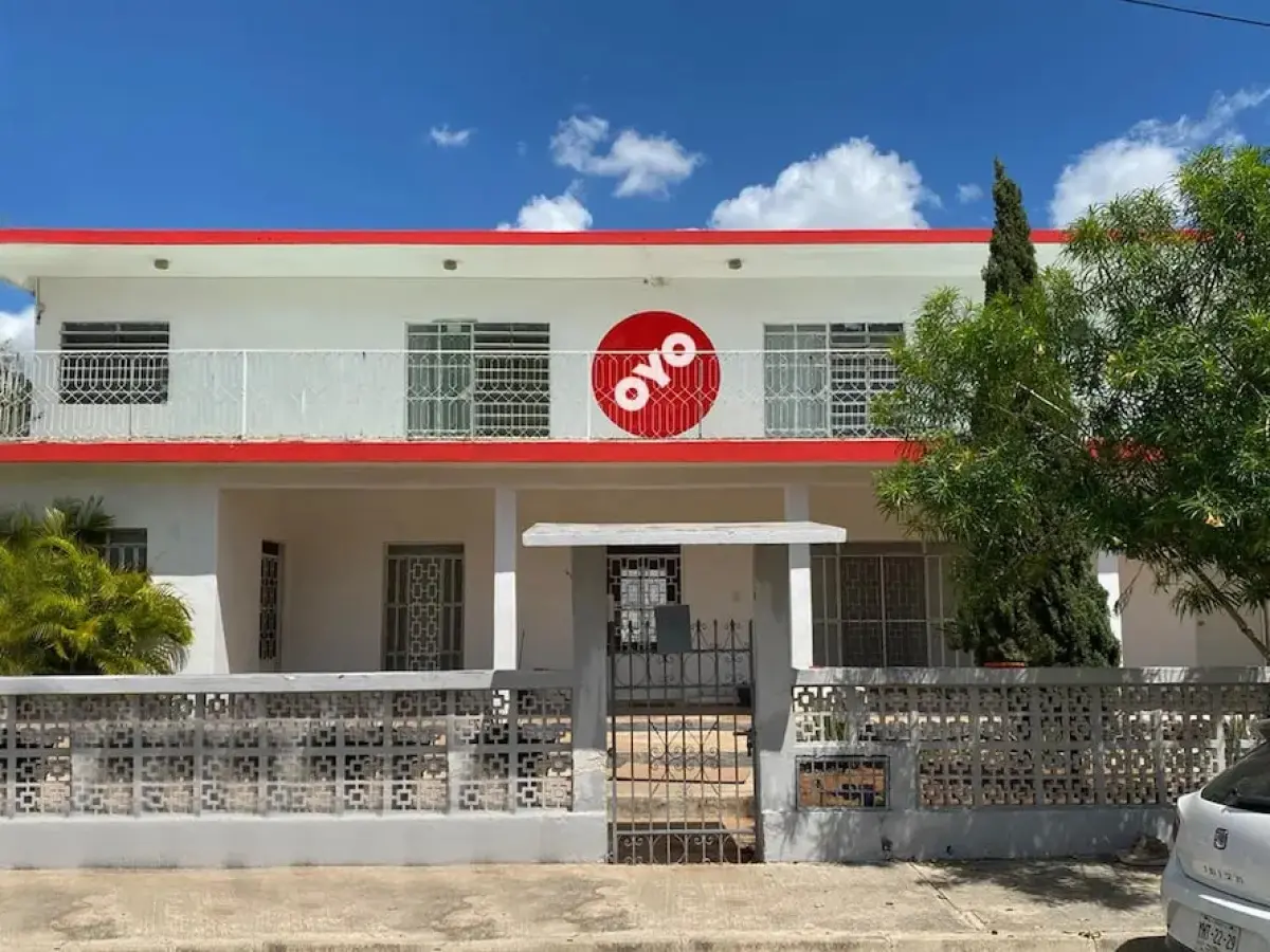 OYO Hotel Casa 401