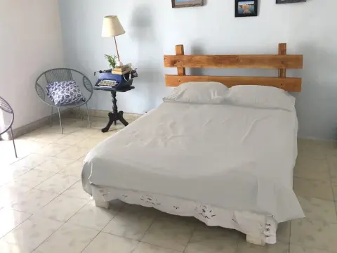 OYO Hotel Casa 401 - Photo 4