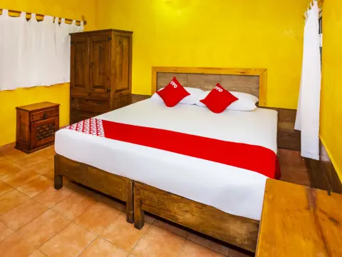OYO Hotel Playa Del Carmen - Photo 1