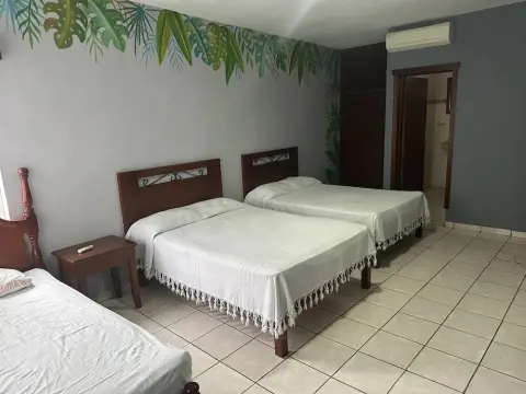 Posada Zamudio - Photo 2