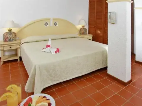 Real Playa del Carmen - Photo 2