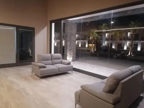 Rivi Grand Hotel - Photo 4