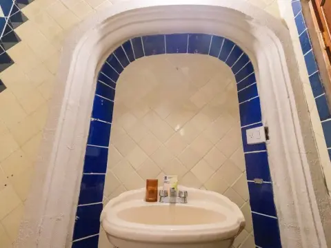 Sanma Hotel - Photo 1