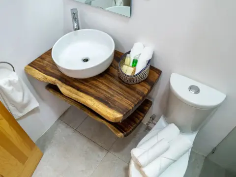 Santa Cecilia Hotel - Photo 4