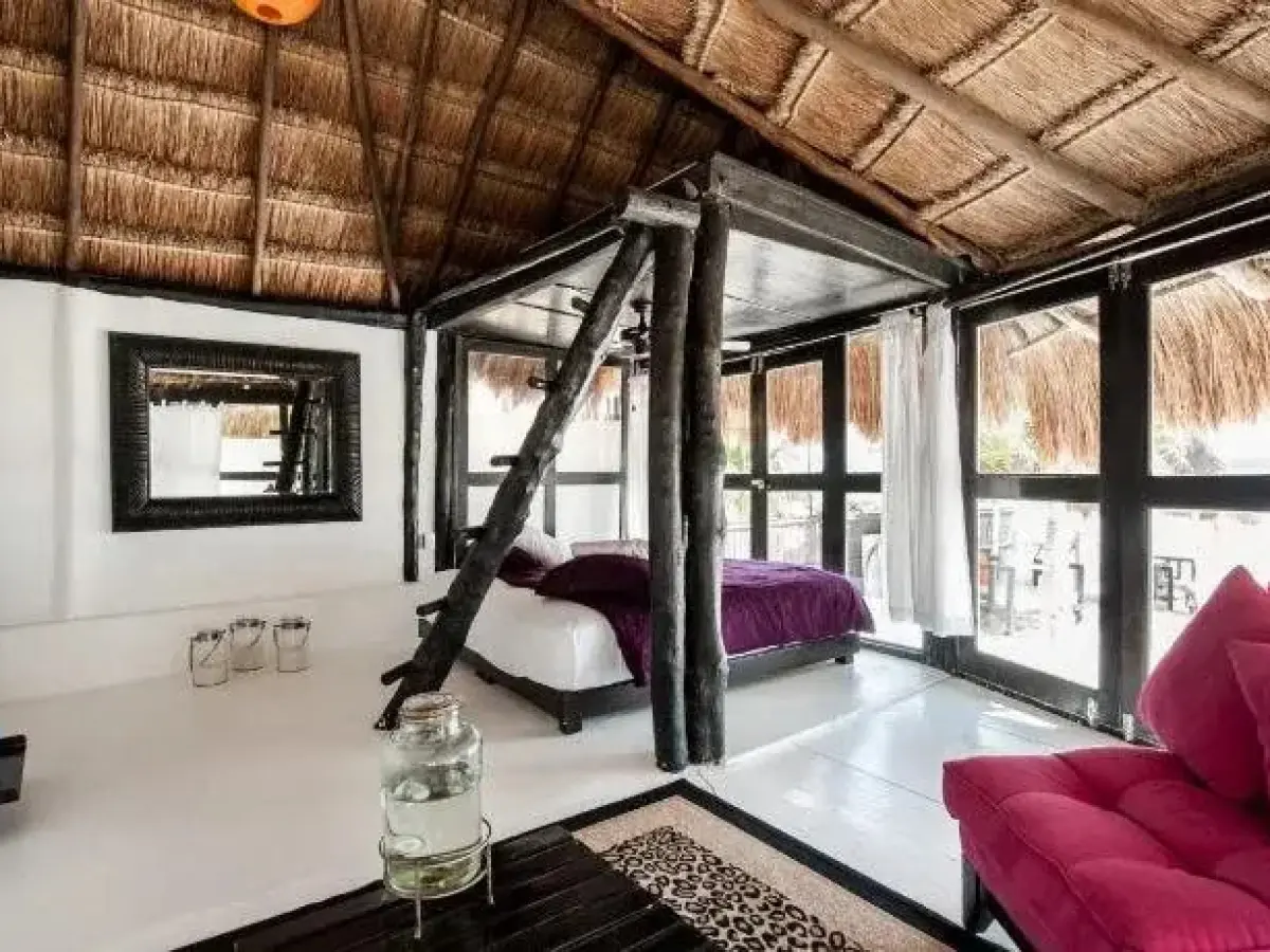 Shambala Petit Hotel