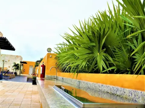 Spacious 2BR condo with great location by Happy Address - Photo 2