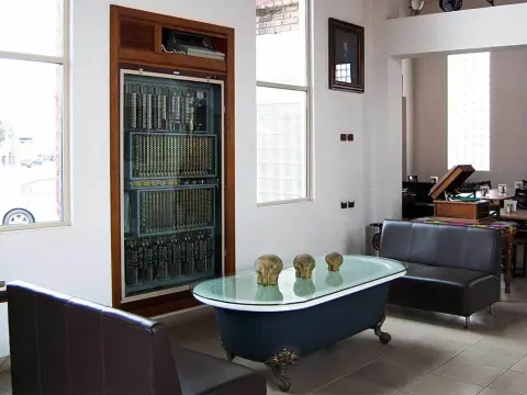 State Inn - Photo 1
