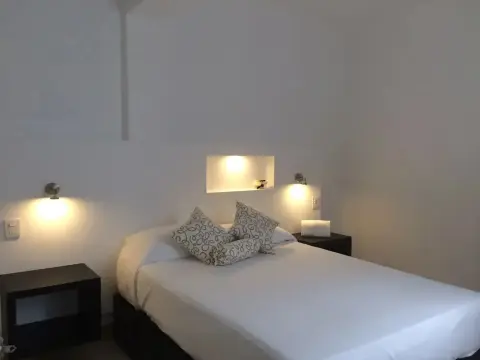 Suites 201 - Photo 3