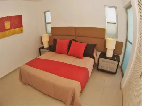 Suites Las Palmas Hotel & Villas - Photo 2